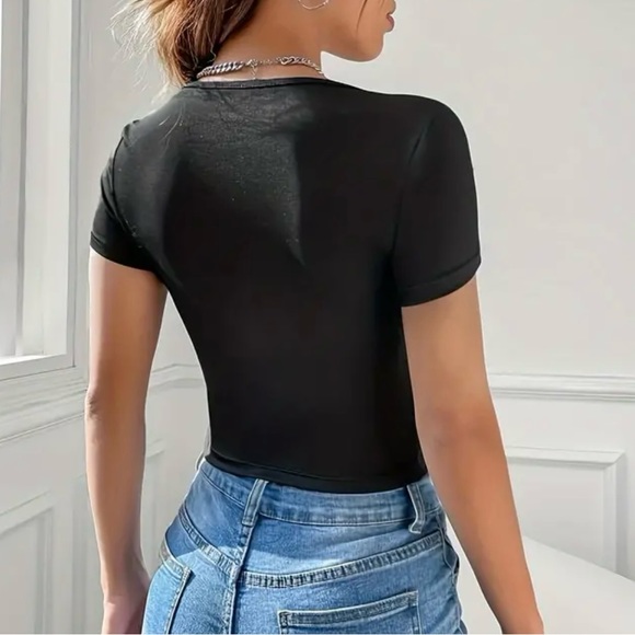 Square neck crop top - Picture 2 of 3